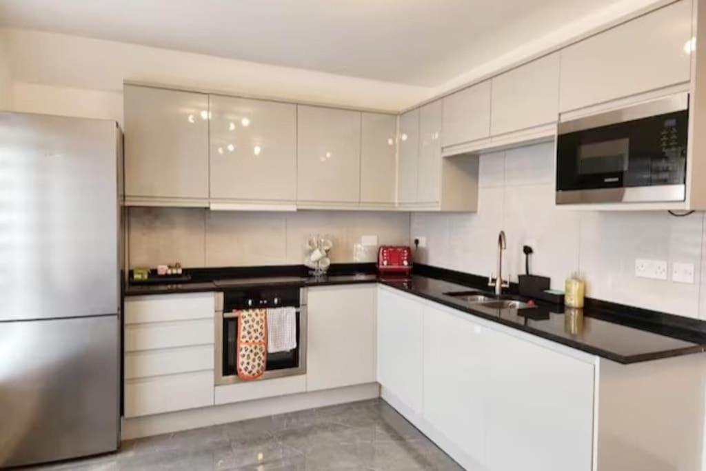 Paradigm House, Delightful 2-Bedroom Flat 4, Оксфорд Экстерьер фото